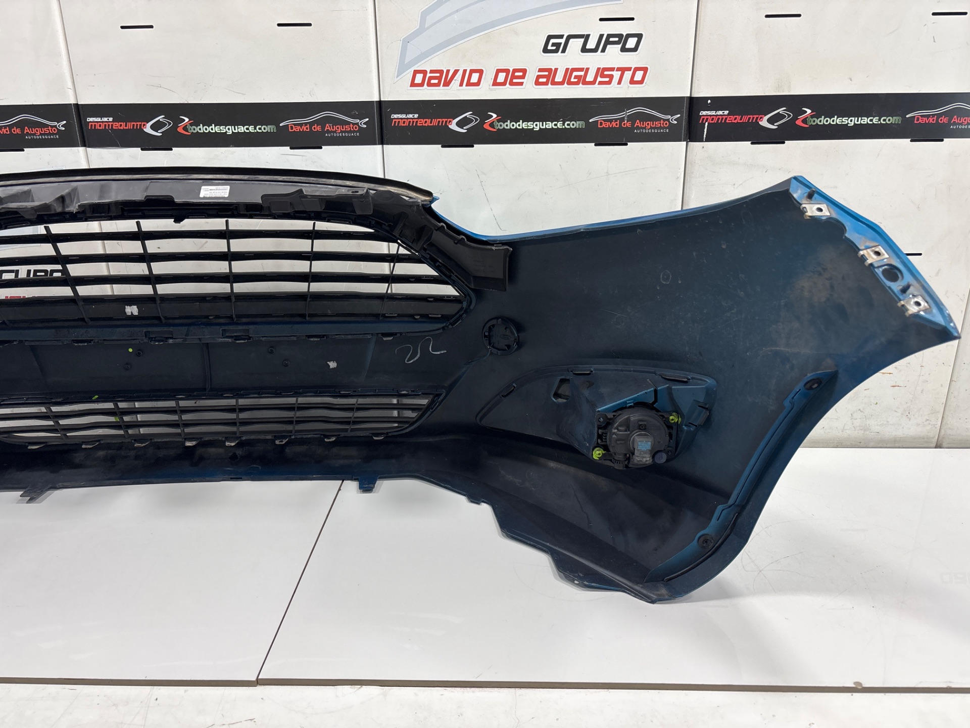 PARAGOLPES DELANTERO FORD FIESTA (CCN) Black Edition