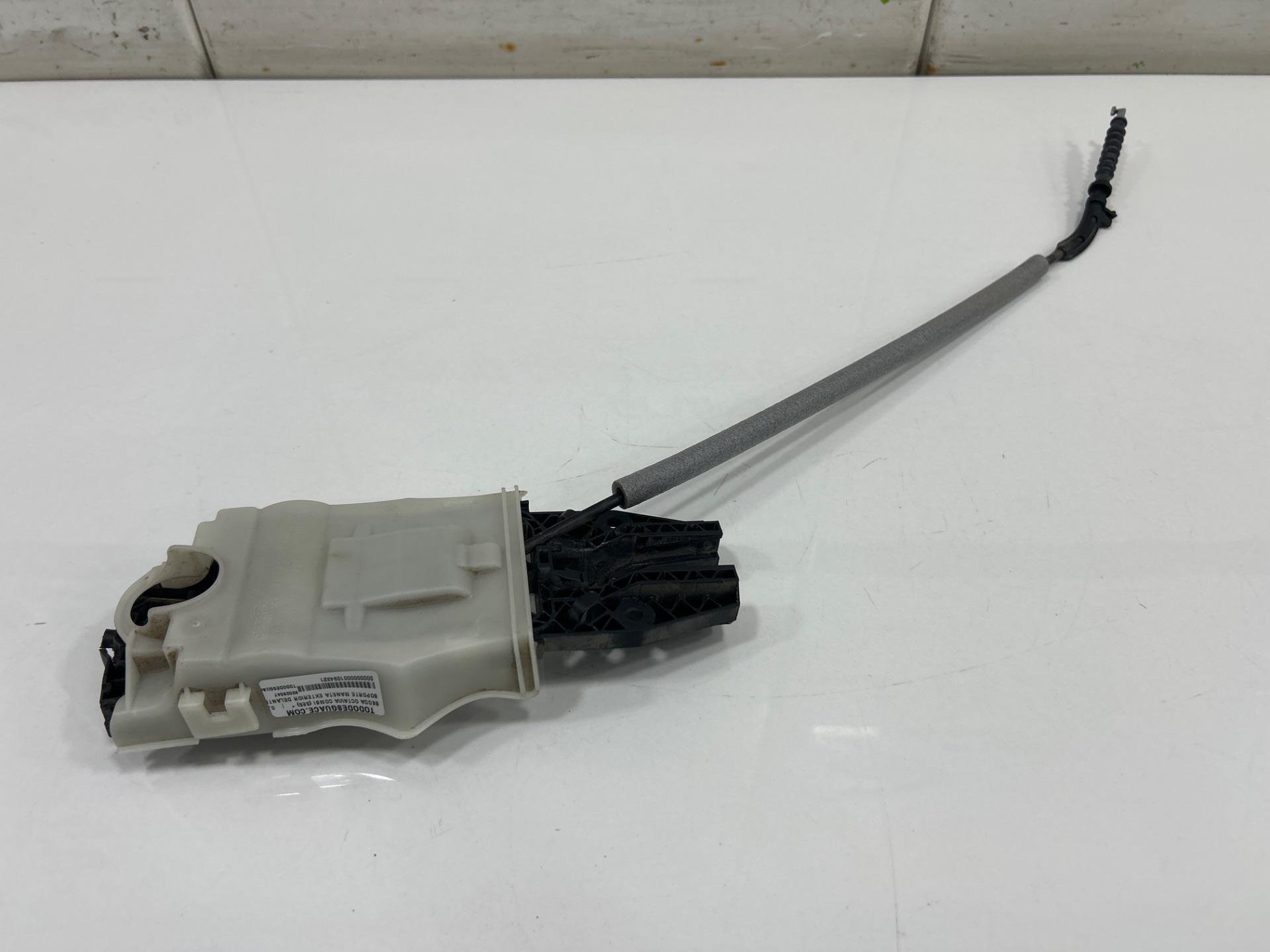 SOPORTE MANETA EXTERIOR DELANTERA DERECHA SKODA OCTAVIA COMBI (5E5) *