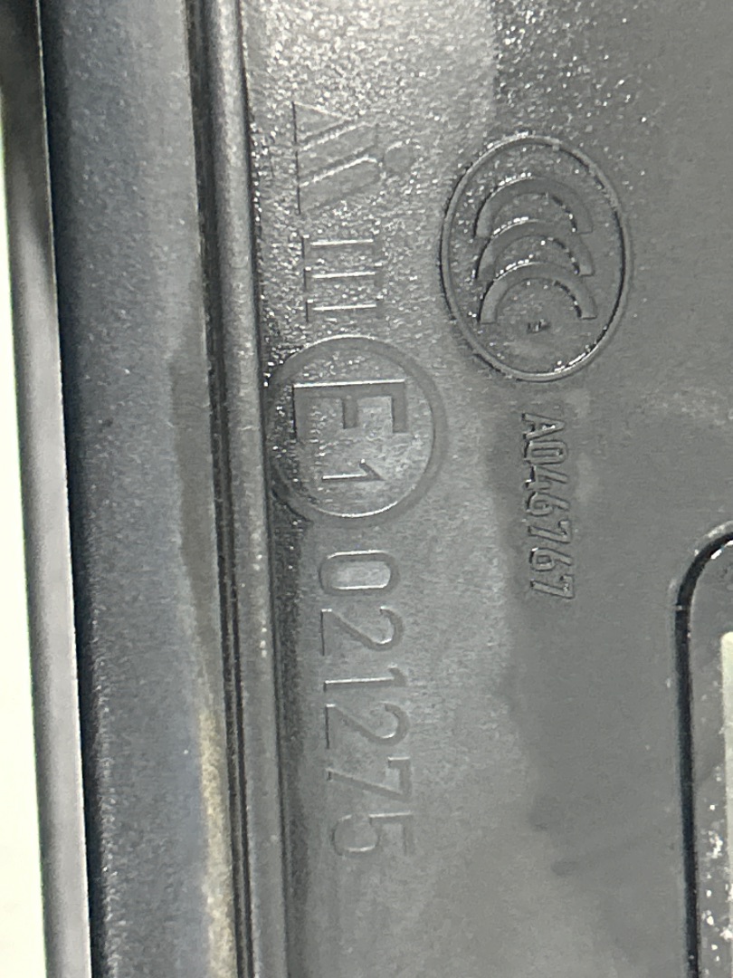 RETROVISOR IZQUIERDO SKODA OCTAVIA COMBI (5E5) *