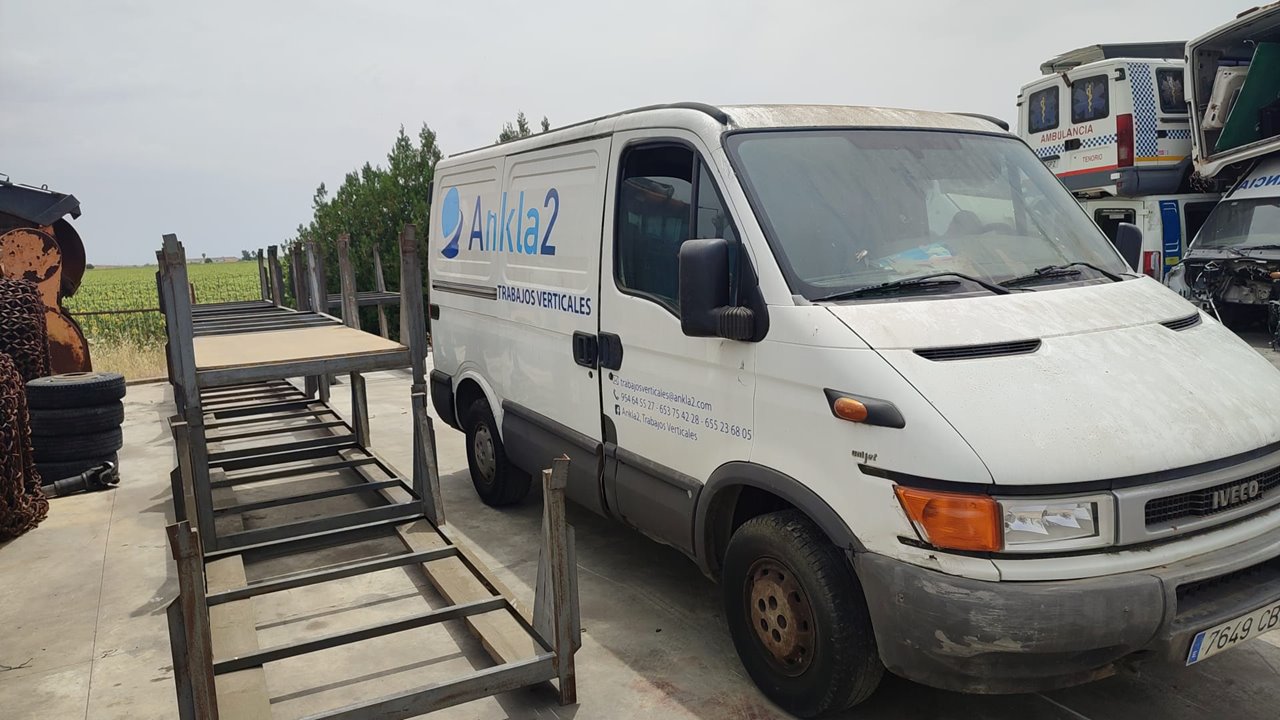 IVECO 35S11 C35710 4/2800