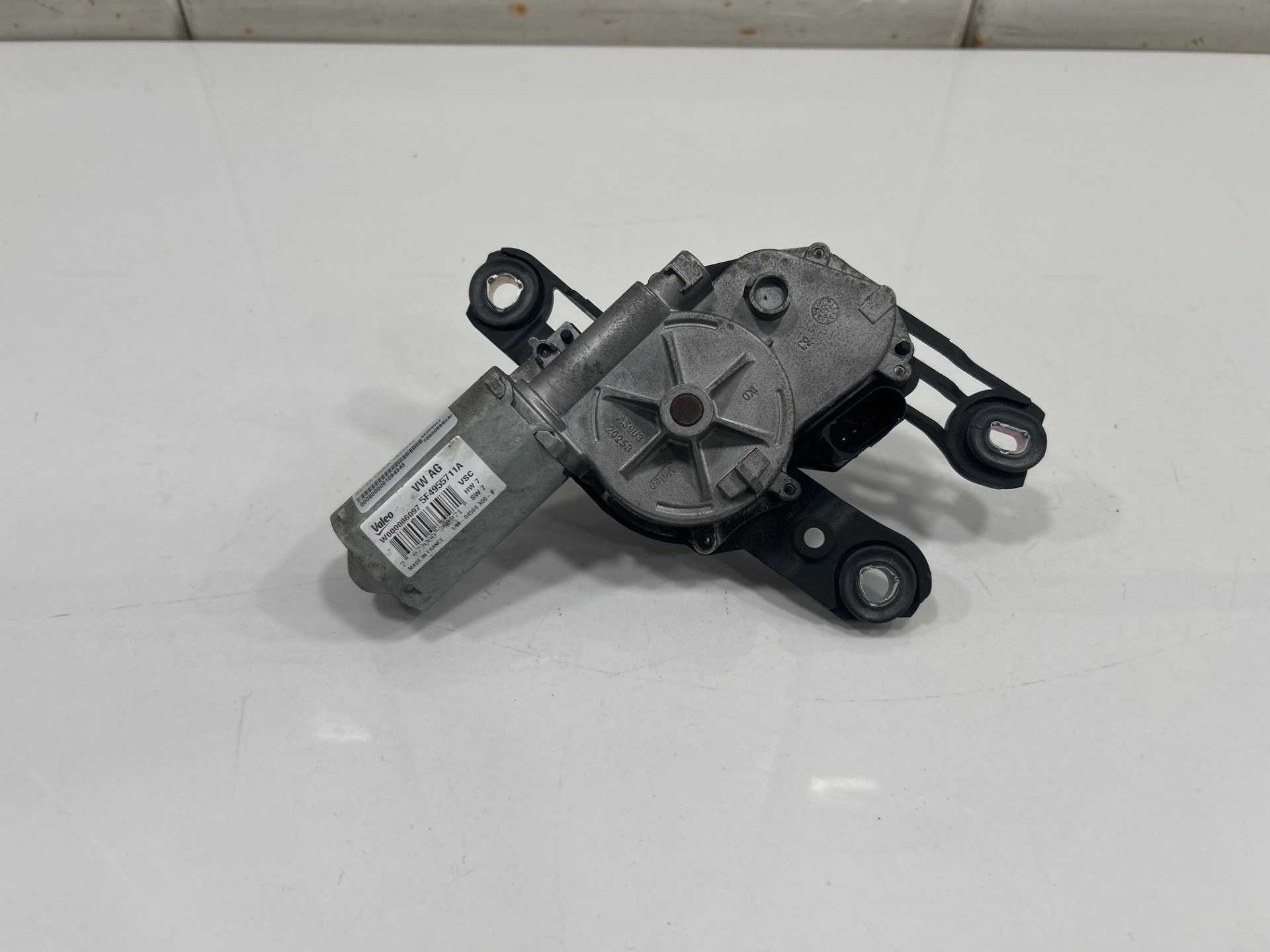 MOTOR LIMPIA TRASERO SKODA OCTAVIA COMBI (5E5) *
