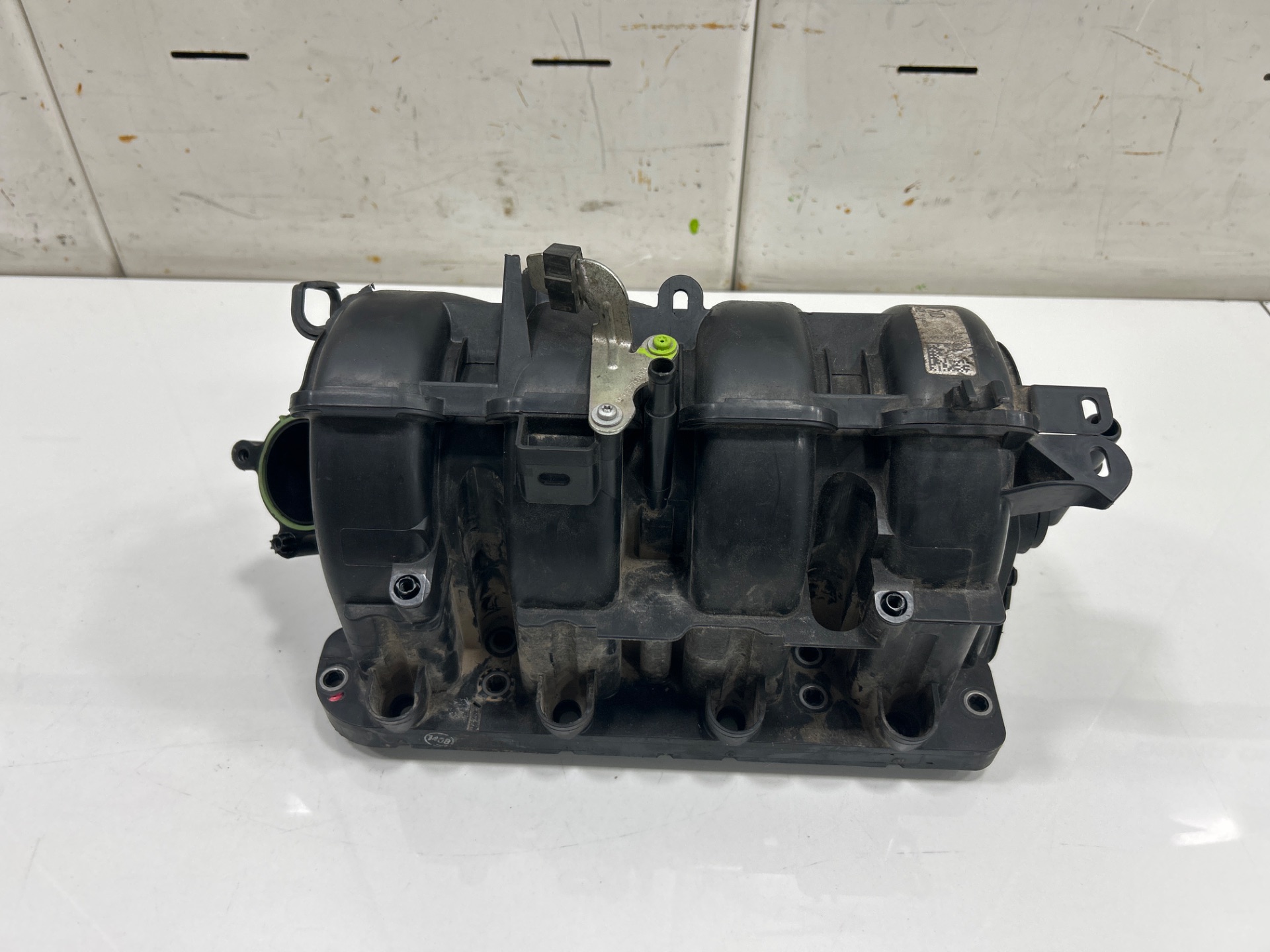 COLECTOR ADMISION IVECO EUROCARGO Volquete 120 E 4x2 Cabina doble