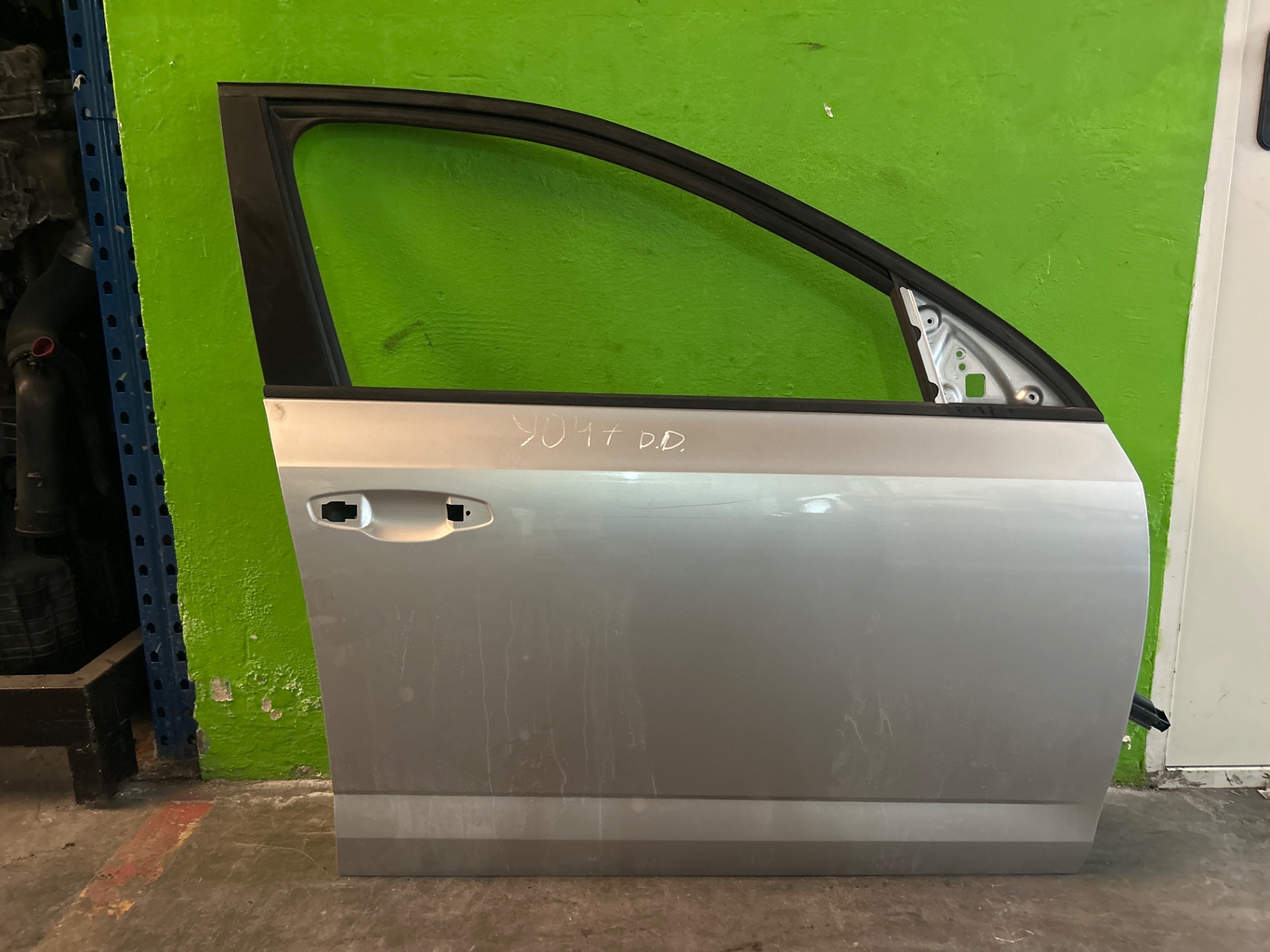 PUERTA DELANTERA DERECHA SKODA OCTAVIA COMBI (5E5) *