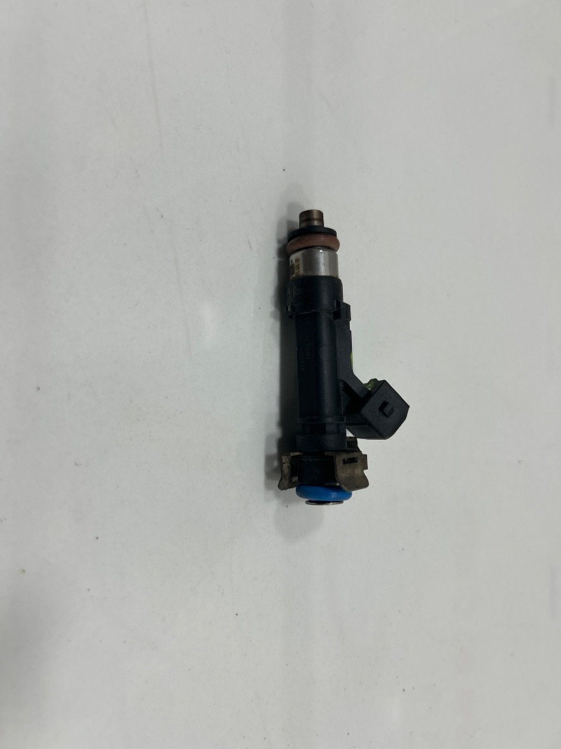 INYECTOR IVECO EUROCARGO Volquete 120 E 4x2 Cabina doble