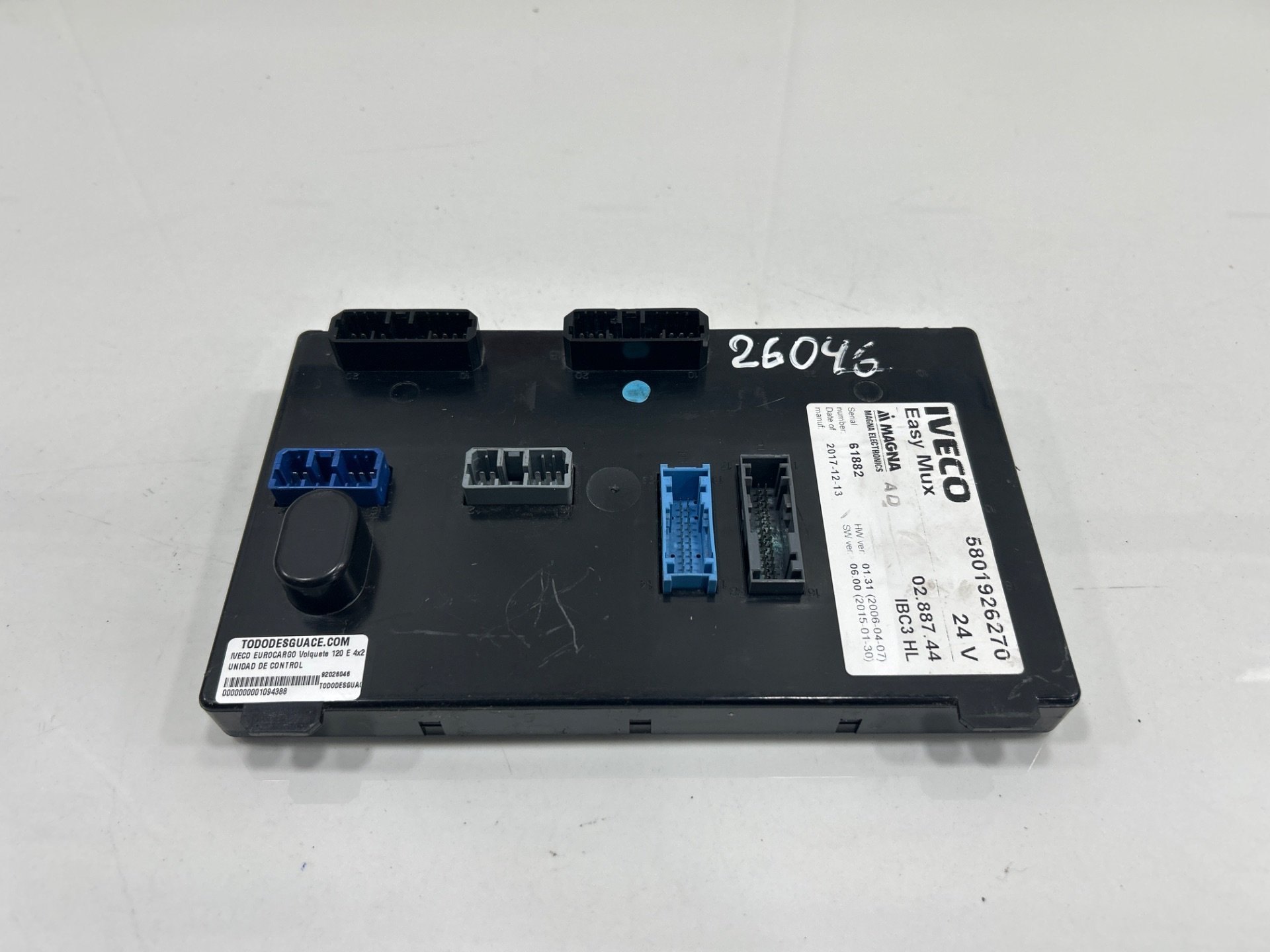 UNIDAD DE CONTROL IVECO EUROCARGO Volquete 120 E 4x2 Cabina doble
