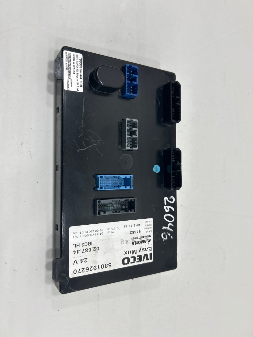 UNIDAD DE CONTROL IVECO EUROCARGO Volquete 120 E 4x2 Cabina doble