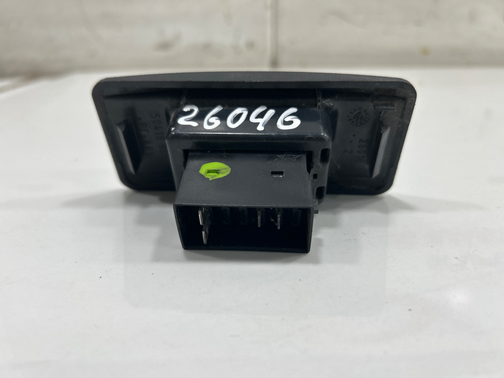MANDO ELEVALUNAS DELANTERO DERECHO IVECO EUROCARGO Volquete 120 E 4x2 Cabina doble