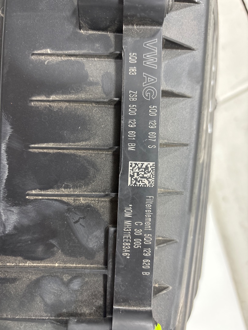 CAJA FILTRO AIRE SKODA OCTAVIA COMBI (5E5) *