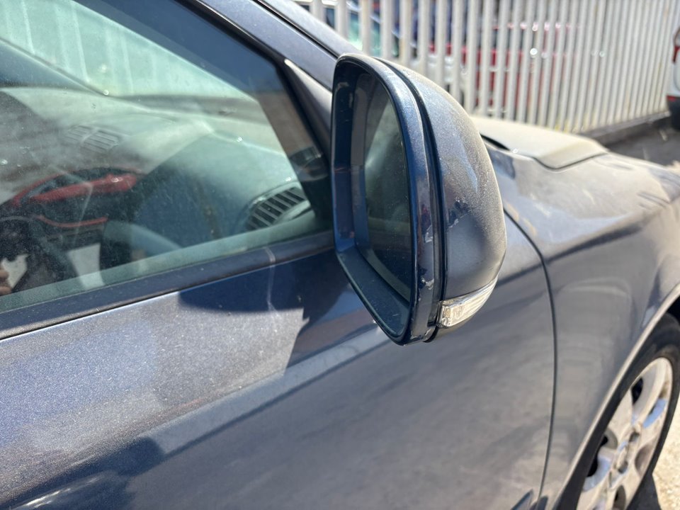 SKODA OCTAVIA BERLINA (1Z3) Active Motor 1,6 Ltr. - 77 kW TDI DPF