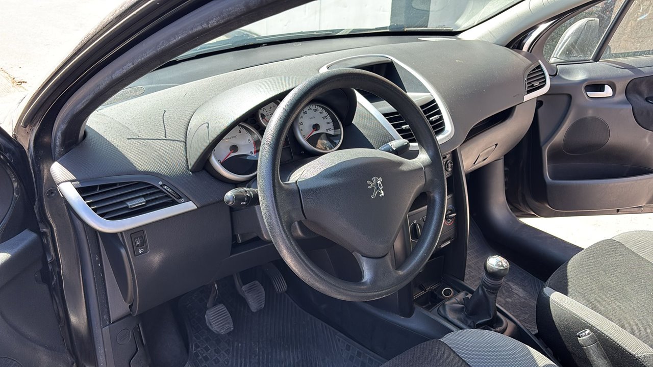 PEUGEOT 207 Confort Motor 1,6 Ltr. - 66 kW 16V HDi