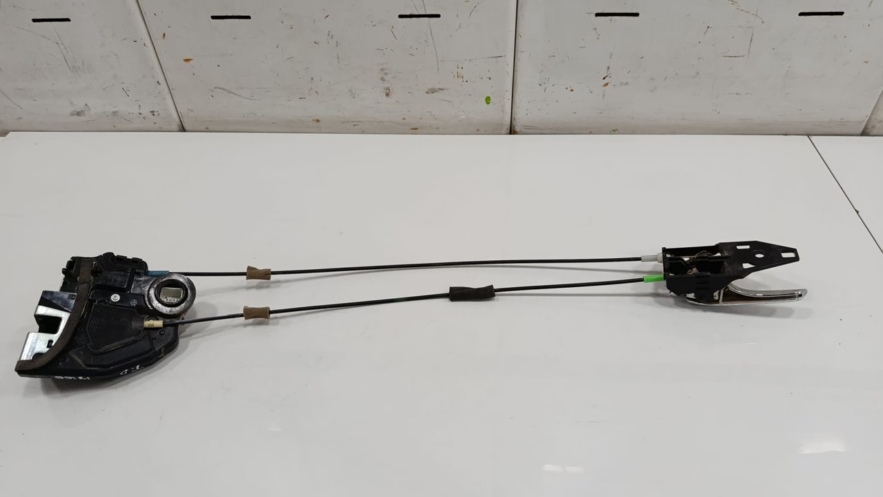 CERRADURA PUERTA TRASERA DERECHA TOYOTA RAV 4 Active   |   01.14 - 12.15