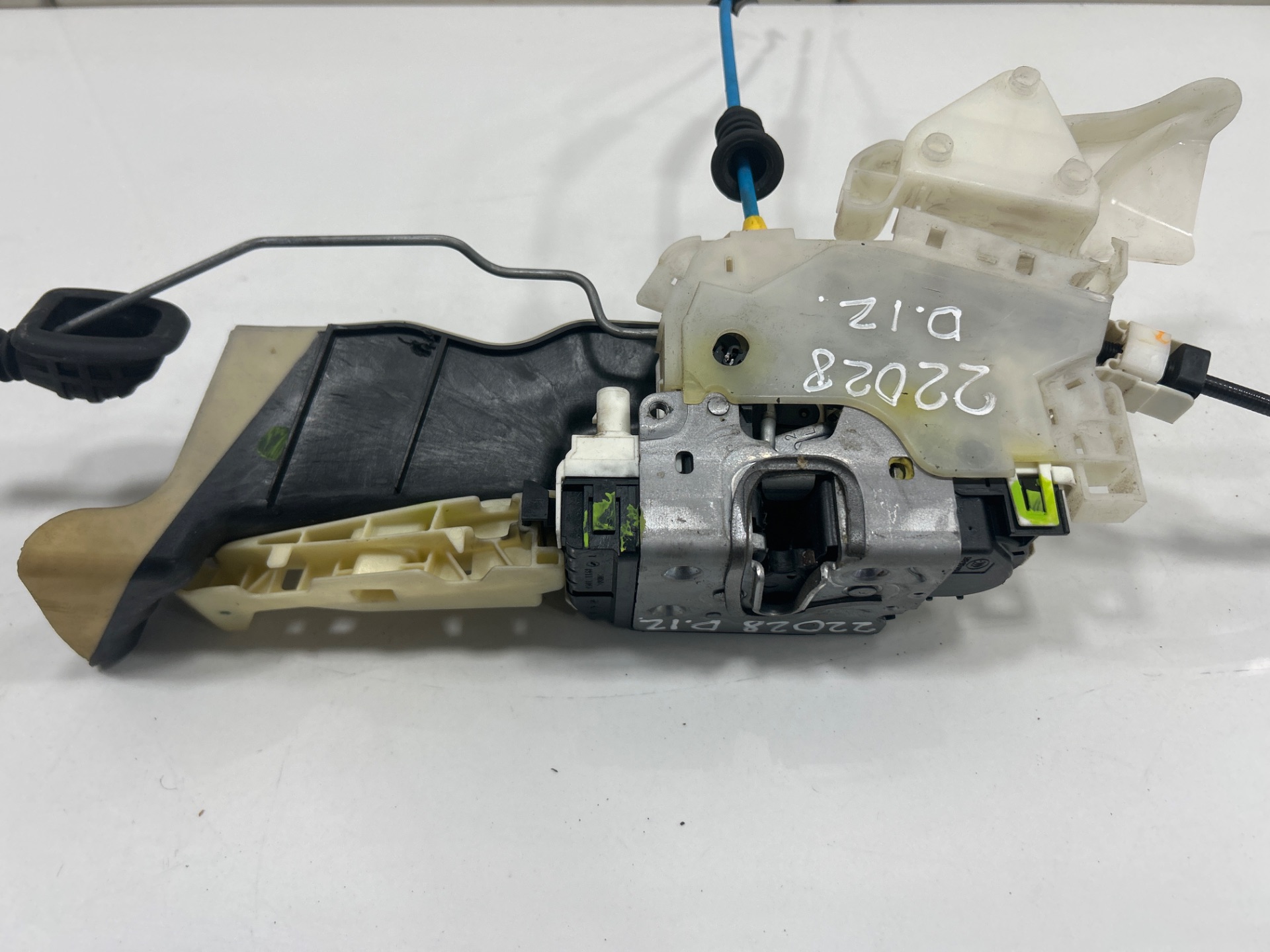 CERRADURA PUERTA DELANTERA IZQUIERDA MERCEDES CLASE E (W212) LIM. 220 CDI BlueEfficiency (212.002)   |   01.09 - 12.14