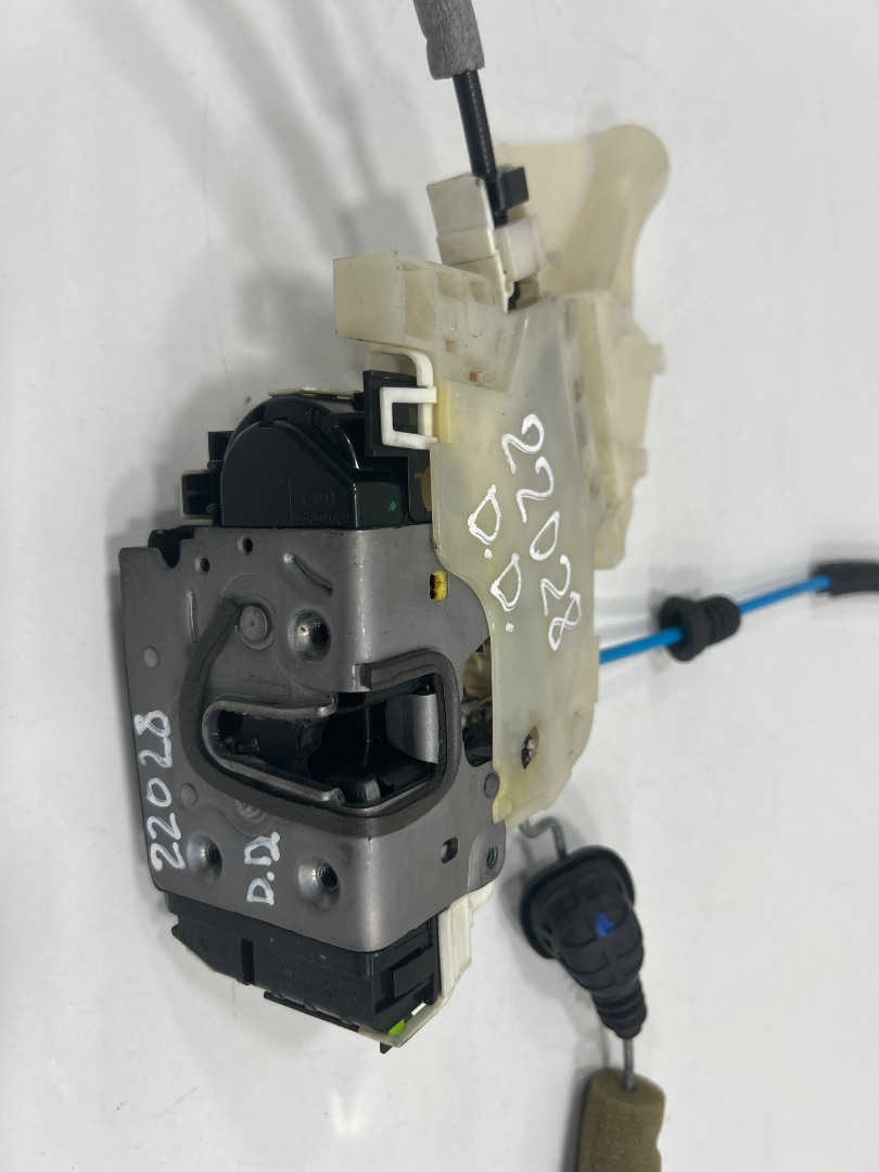 CERRADURA PUERTA DELANTERA DERECHA MERCEDES CLASE E (W212) LIM. 220 CDI BlueEfficiency (212.002)   |   01.09 - 12.14