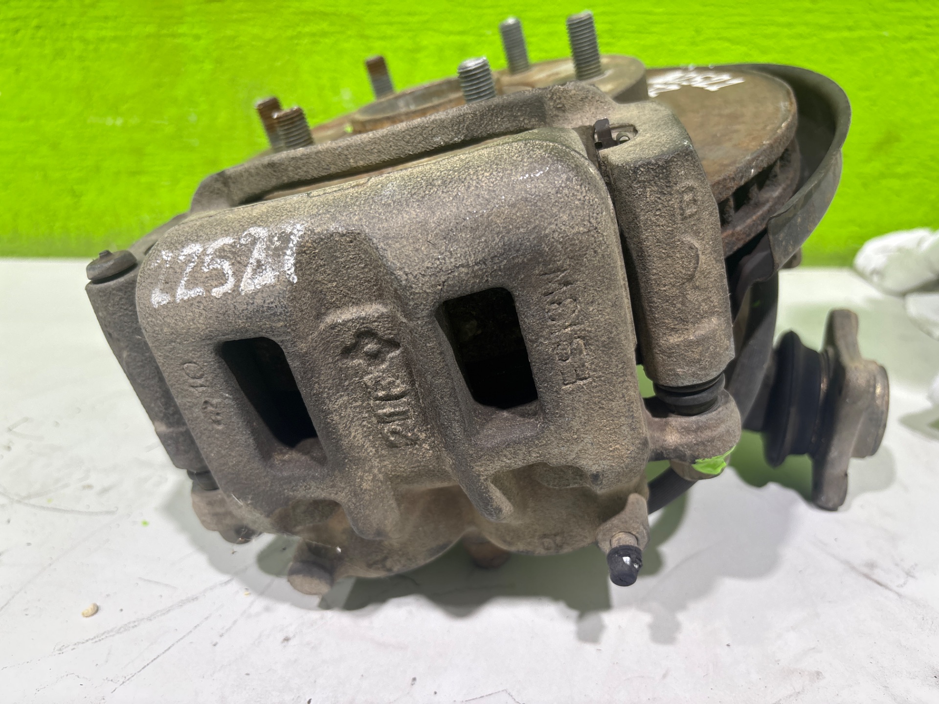 MANGUETA DELANTERA IZQUIERDA MITSUBISHI MONTERO (V60/V70) 3.2 DI-D GLX Hunter (5-ptas.)   |   10.01 - ...