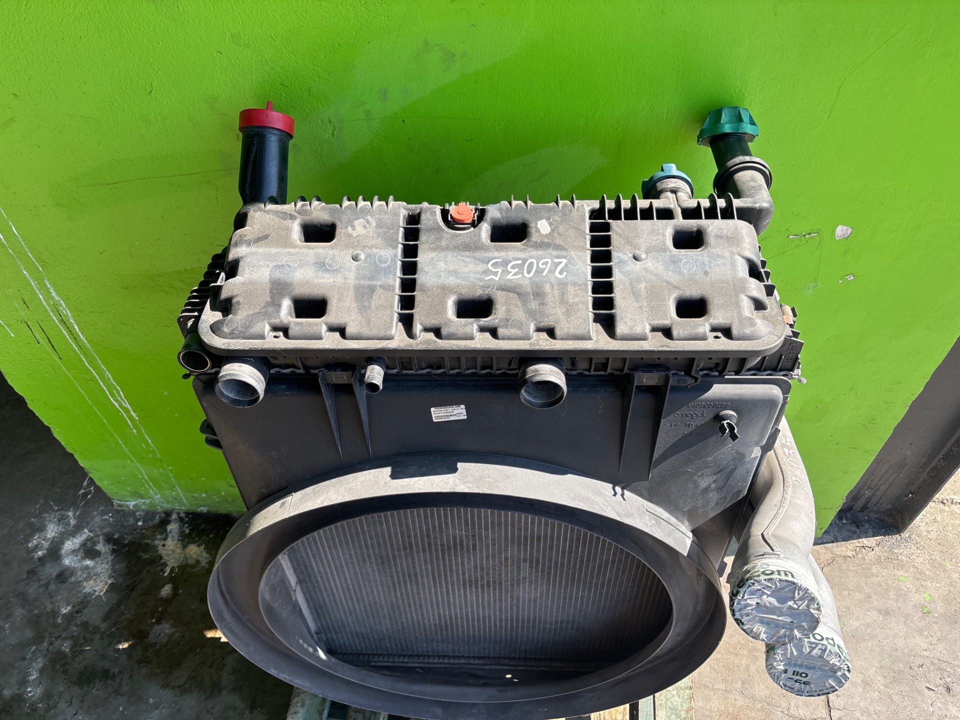 CONJUNTO RADIADORES MERCEDES-BENZ ATEGO 2-EJES 18 T /BM 950/2/4 *