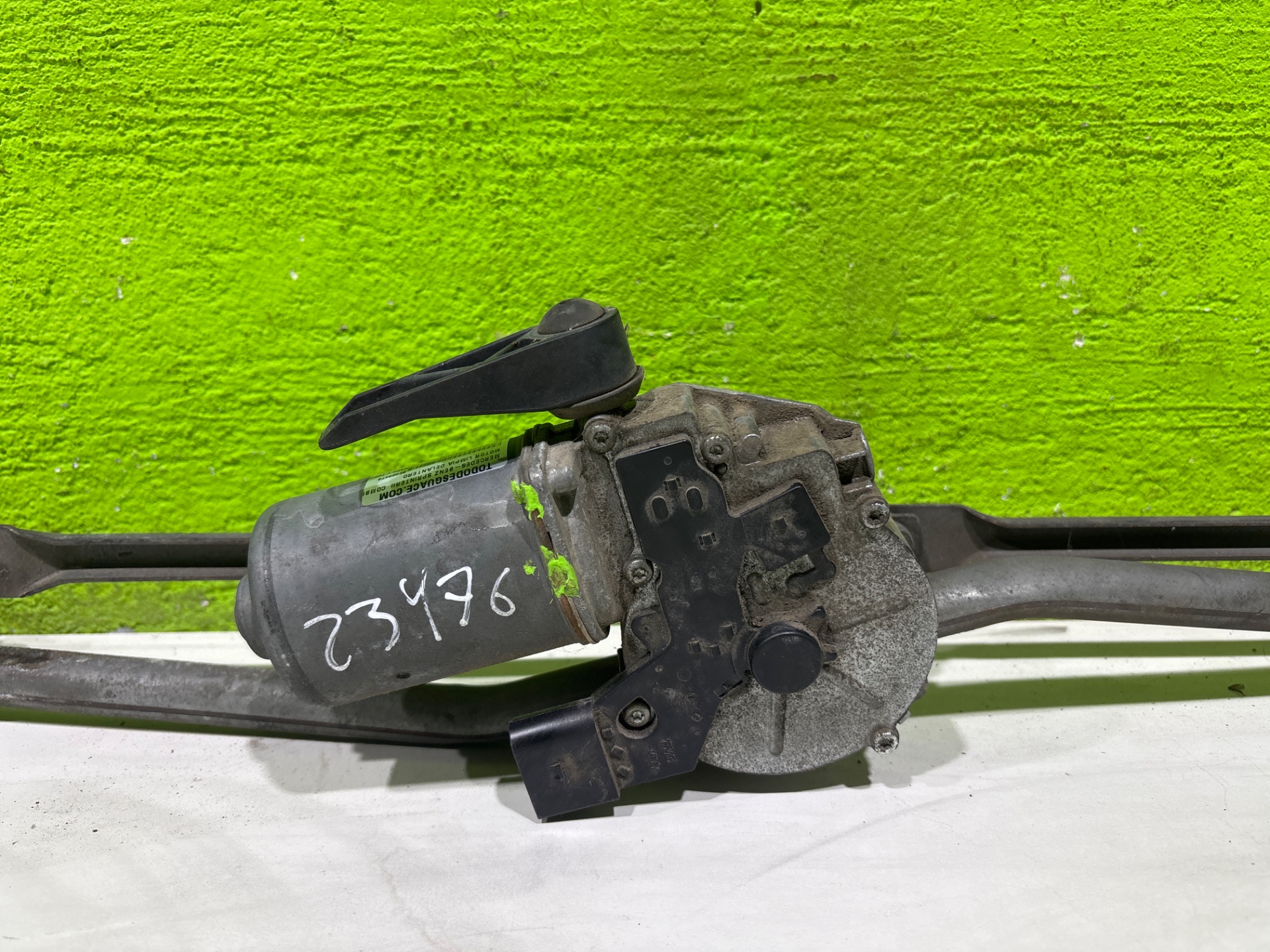 MOTOR LIMPIA DELANTERO MERCEDES-BENZ SPRINTERII COMBI (DESDE 01.06) *
