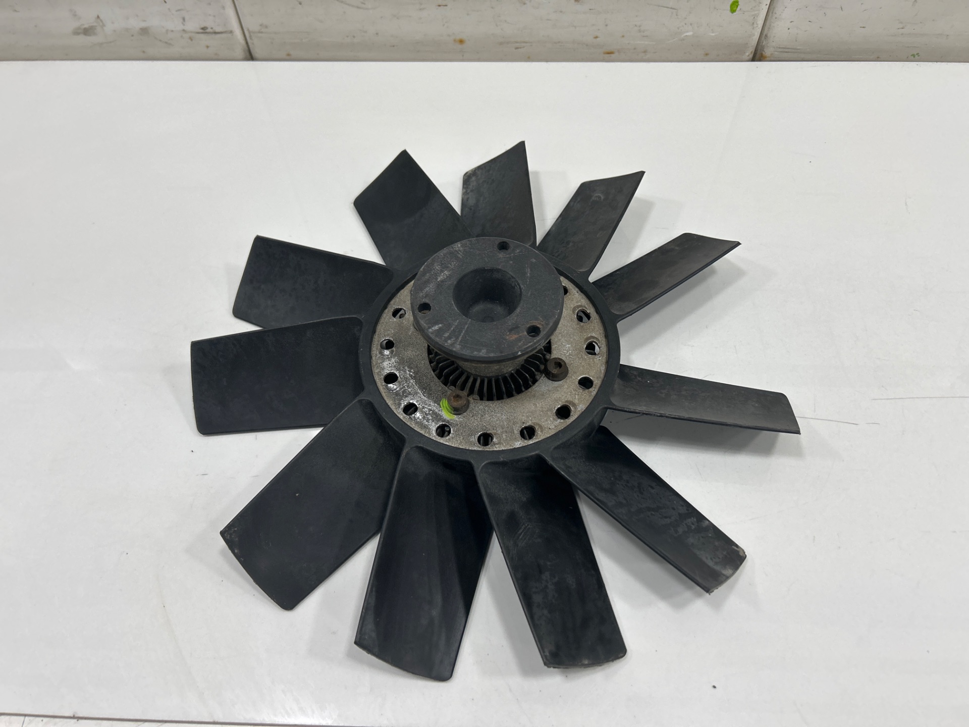 VENTILADOR VISCOSO MOTOR NISSAN CABSTAR E Cabina doble Cabina doble