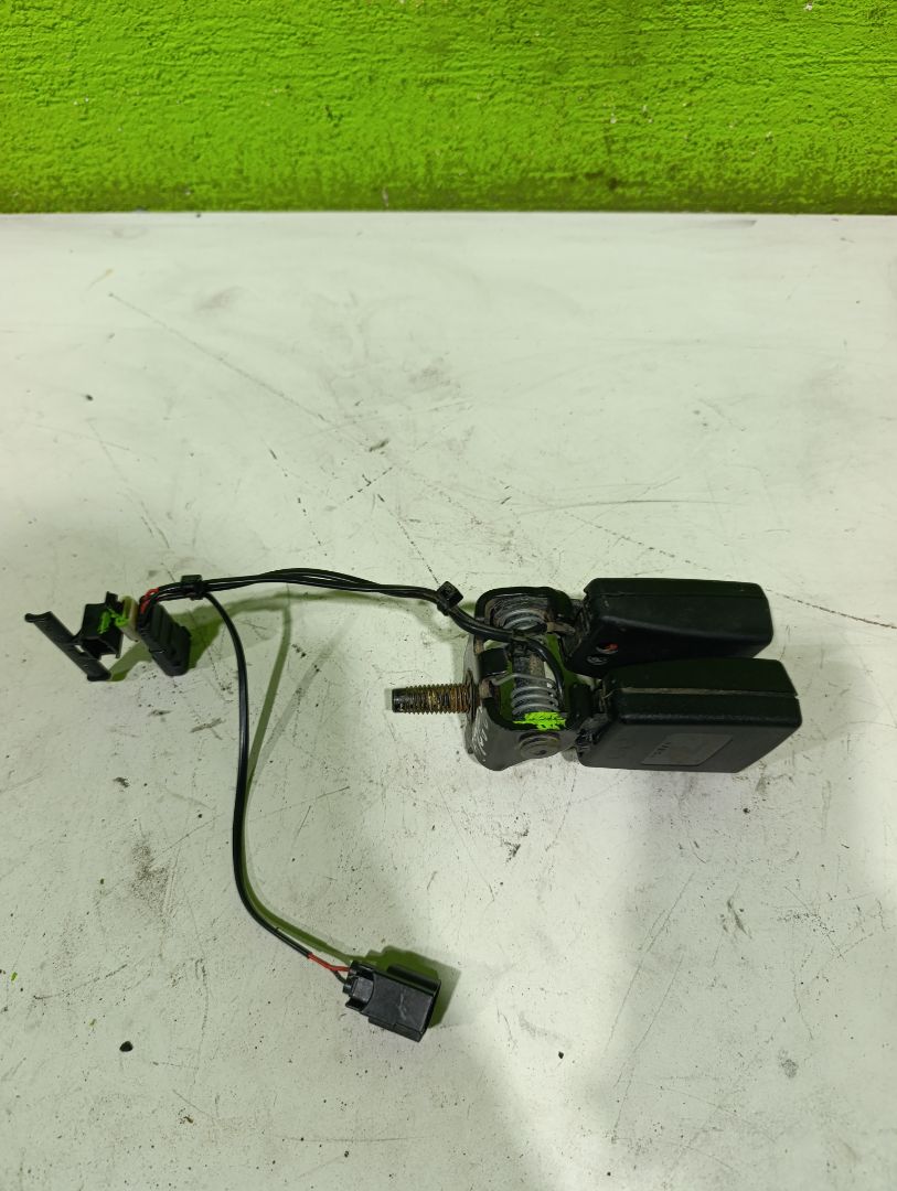 ANCLAJE CINTURON TRASERO CENTRAL FORD MONDEO LIM. Hybrid ST-Line   |   10.19 - ...