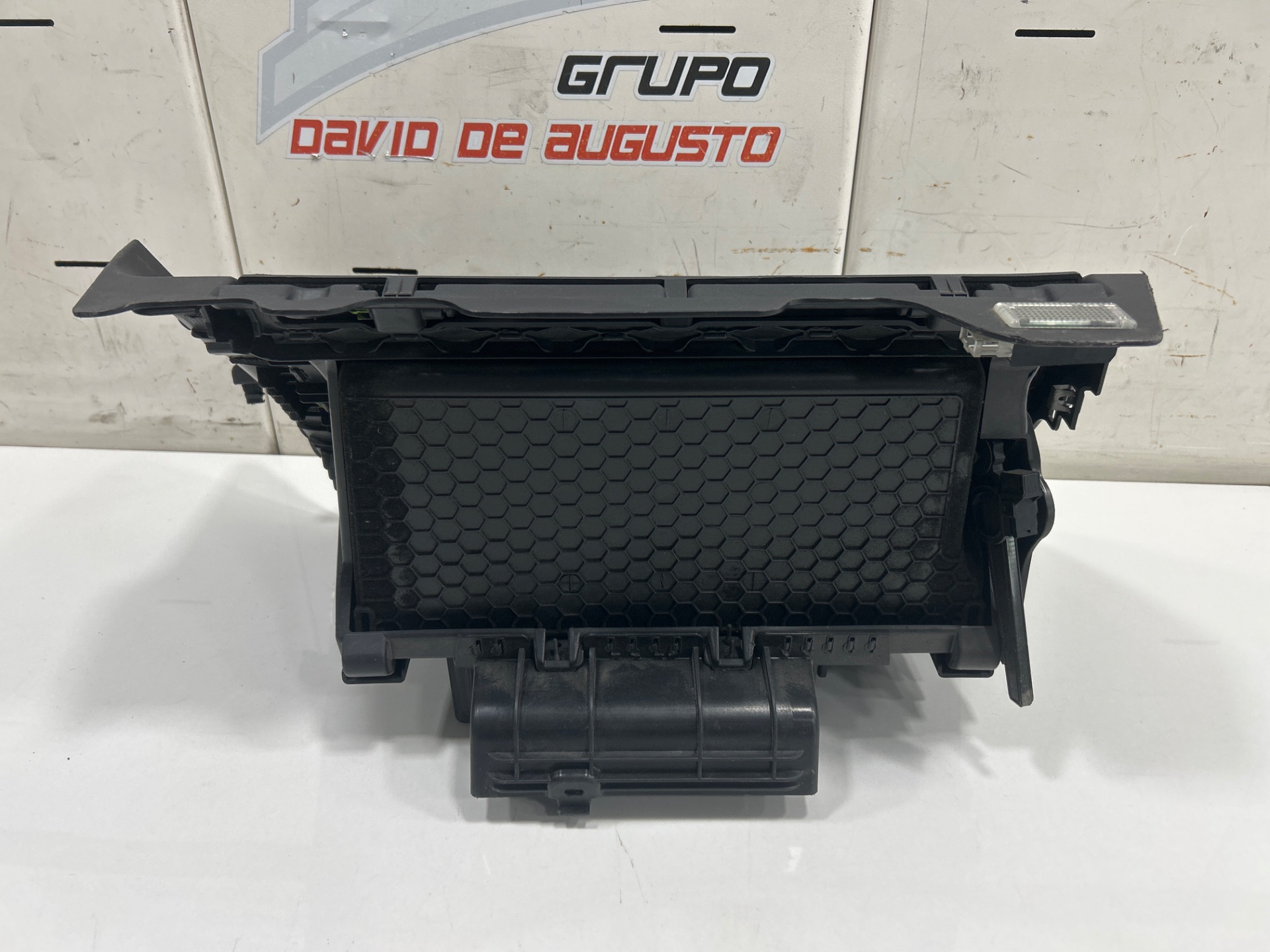 GUANTERA VOLKSWAGEN GOLF VII LIM. GTI BlueMotion