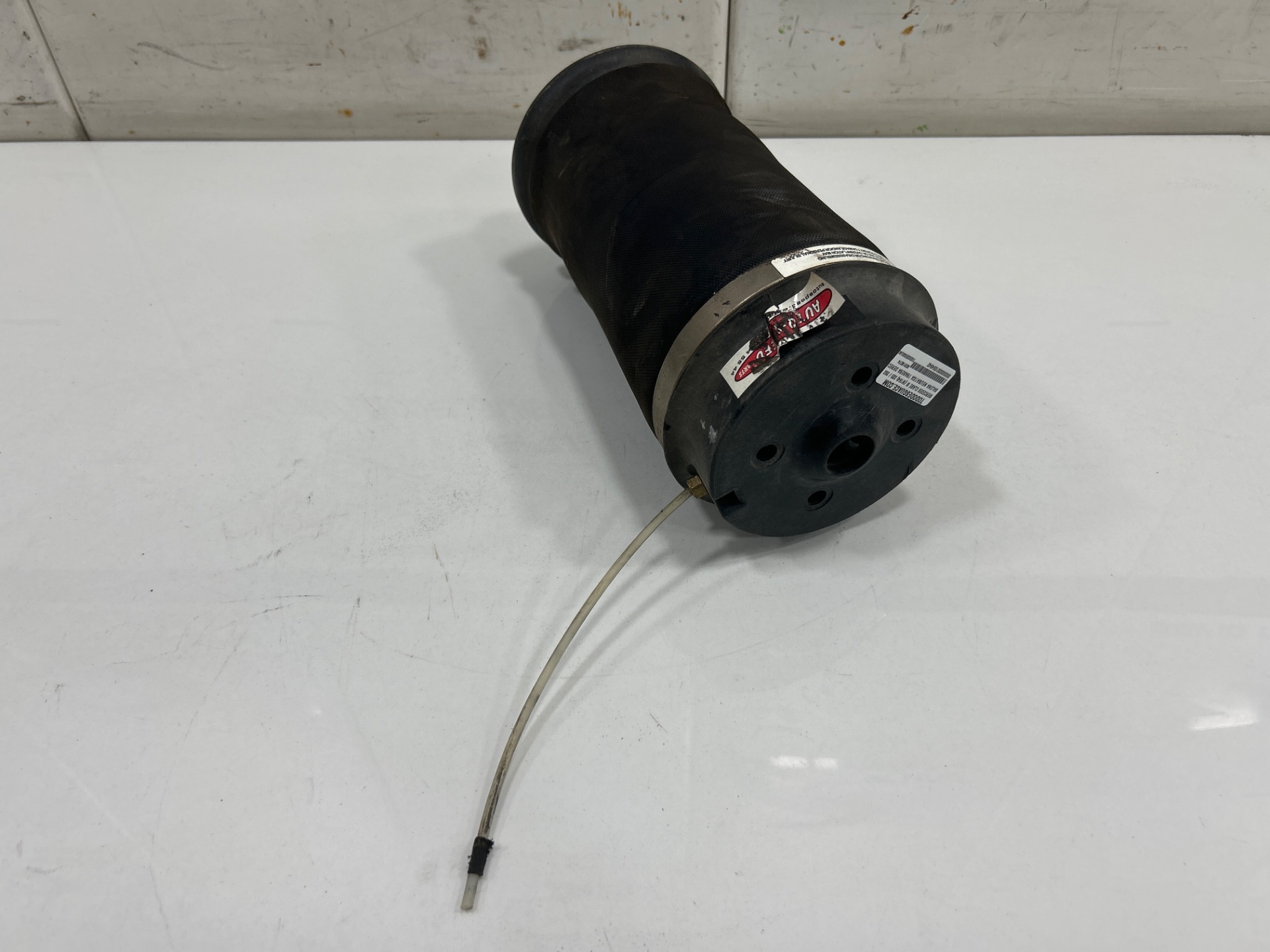 BALONA NEUMATICA TRASERA DERECHA MERCEDES CLASE M (W164) 320 / 350 CDI (164.122)   |   03.05 - 12.09