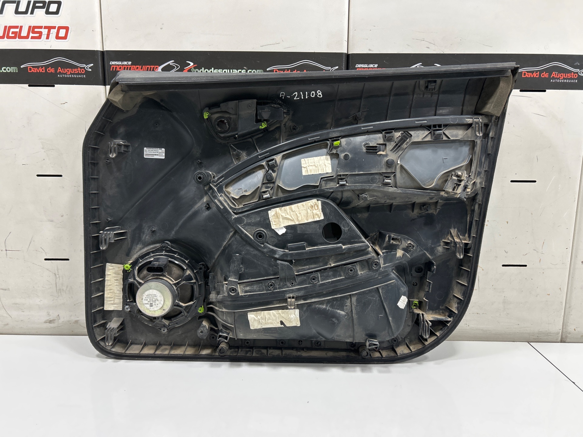 PAÑO PUERTA DELANTERO IZQUIERDO SEAT IBIZA (6J5) Reference   |   05.10 - 12.15