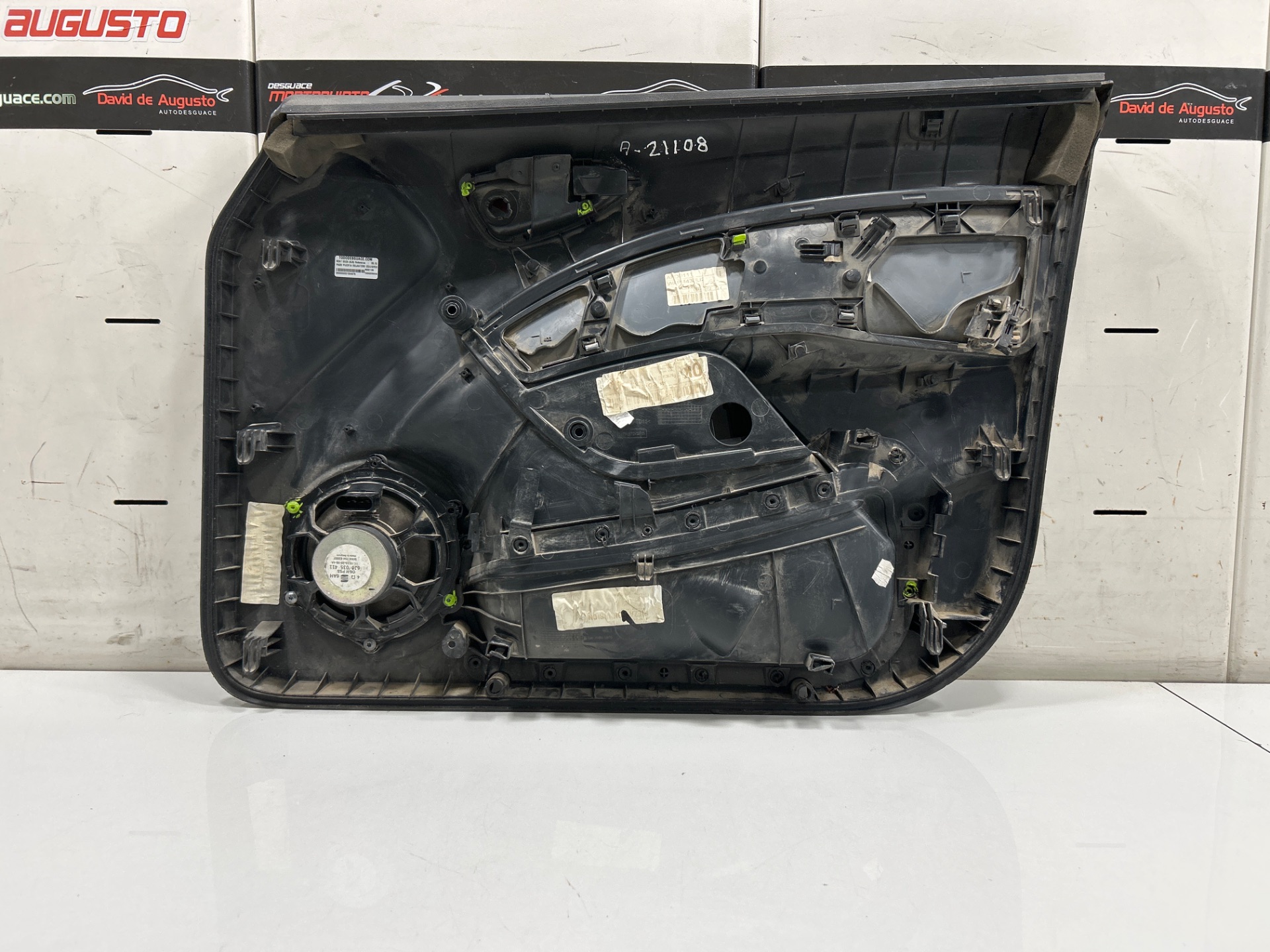 PAÑO PUERTA DELANTERO IZQUIERDO SEAT IBIZA (6J5) Reference   |   05.10 - 12.15