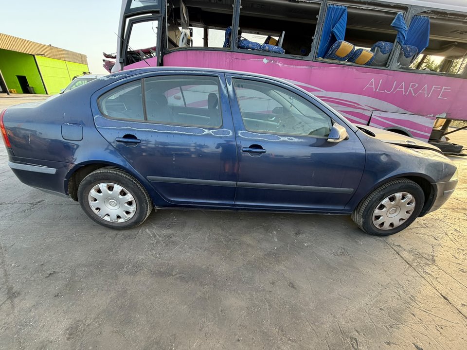 SKODA OCTAVIA BERLINA (1Z3) Elegance Motor 1,9 Ltr. - 77 kW TDI