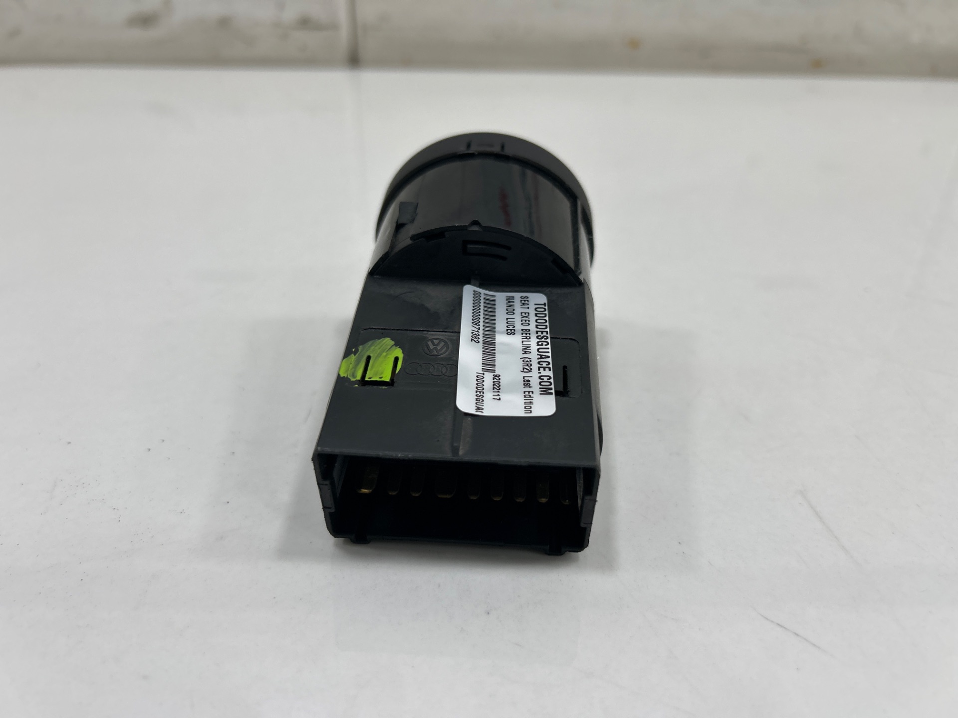MANDO LUCES SEAT EXEO BERLINA (3R2) Last Edition   |   06.13 - 12.13