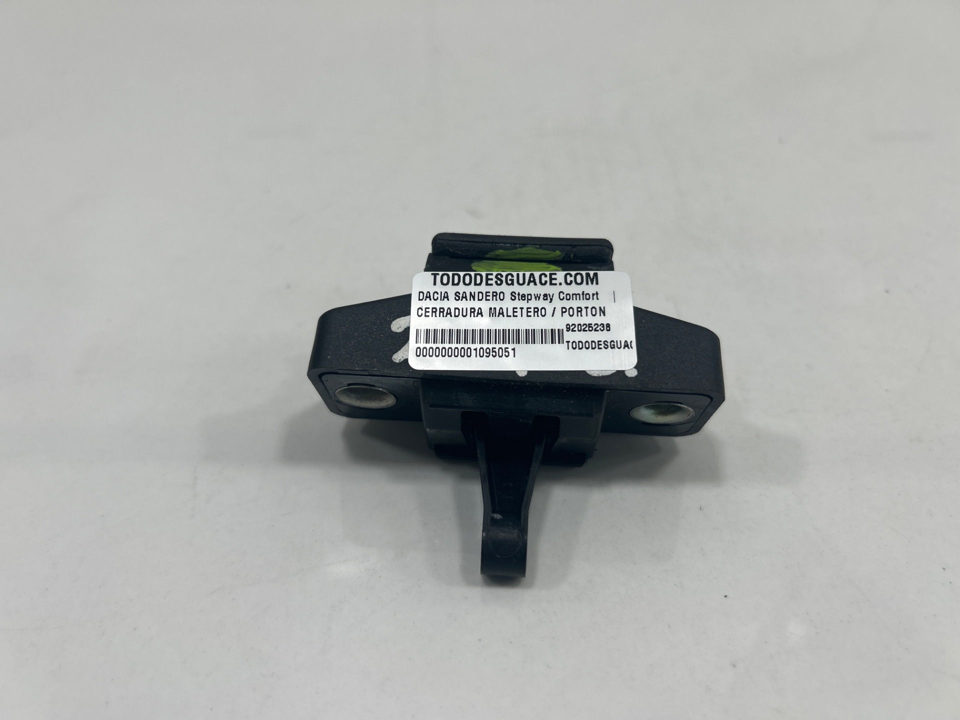 CERRADURA MALETERO / PORTON DACIA SANDERO Stepway Comfort