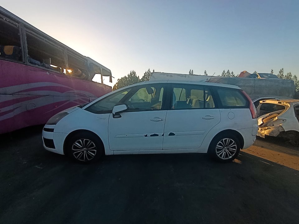 FARO DERECHO CITROEN C4 PICASSO Millenium