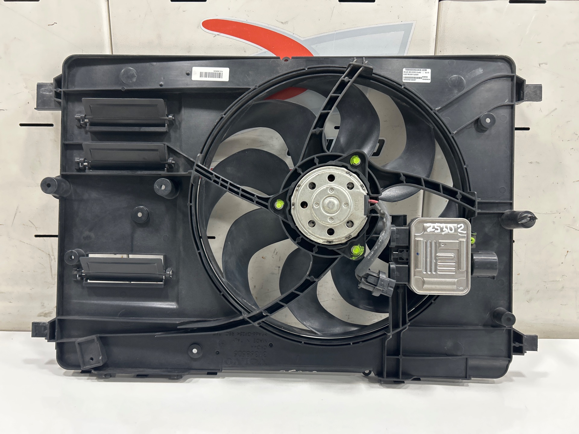 ELECTROVENTILADOR VOLVO V60 KOMBI Kinetic