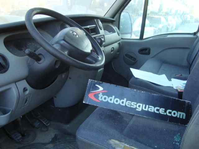 NISSAN INTERSTAR MOD. 04 (X70) Caja cerrada, L 2 H 2, techo Motor 2,5 Ltr. - 84 kW dCi Diesel CAT