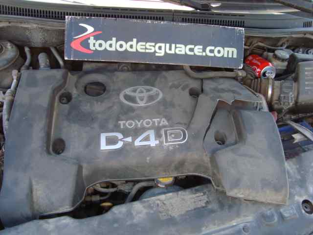 TOYOTA COROLLA (E12) 2.0 D-4D Linea Luna Berlina Motor 2,0 Ltr. - 85 kW D-CAT
