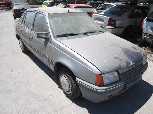 OPEL KADETT E GL Berlina Motor 1,4 Ltr. - 44 kW CAT (2H6)