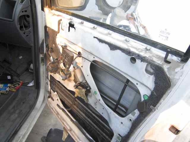 MERCEDES VITO (W639) BASIC, COMBI 111  CDI  Compacto  (639.601) Motor 2,1 Ltr. - 85 kW CDI