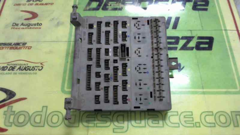 CAJA RELES / FUSIBLES PEUGEOT 205 BERLINA 1.8 Turbodiesel (90 CV) 4 velocidades