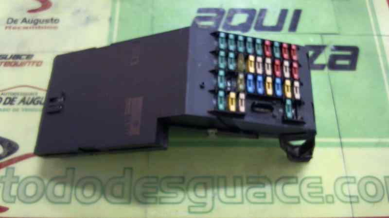 CAJA RELES / FUSIBLES PEUGEOT 605 2.0