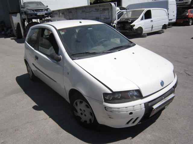 FIAT PUNTO BERLINA (188) 1.2 8V Motor 1,2 Ltr. - 44 kW CAT