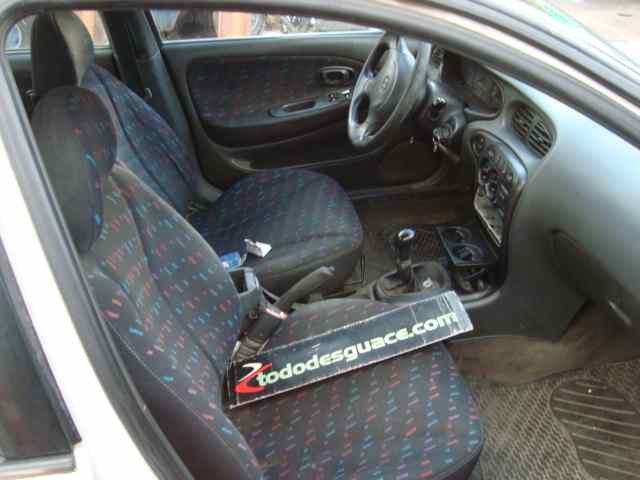 HYUNDAI LANTRA BERLINA (RD) 1.6 GL Motor 1,6 Ltr. - 66 kW CAT