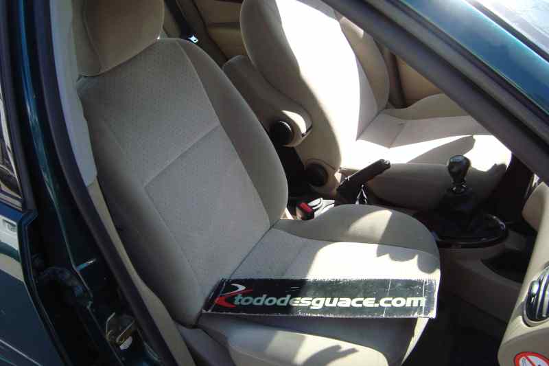 FORD FOCUS BERLINA (CAK) Ambiente Motor 1,8 Ltr. - 85 kW 16V CAT