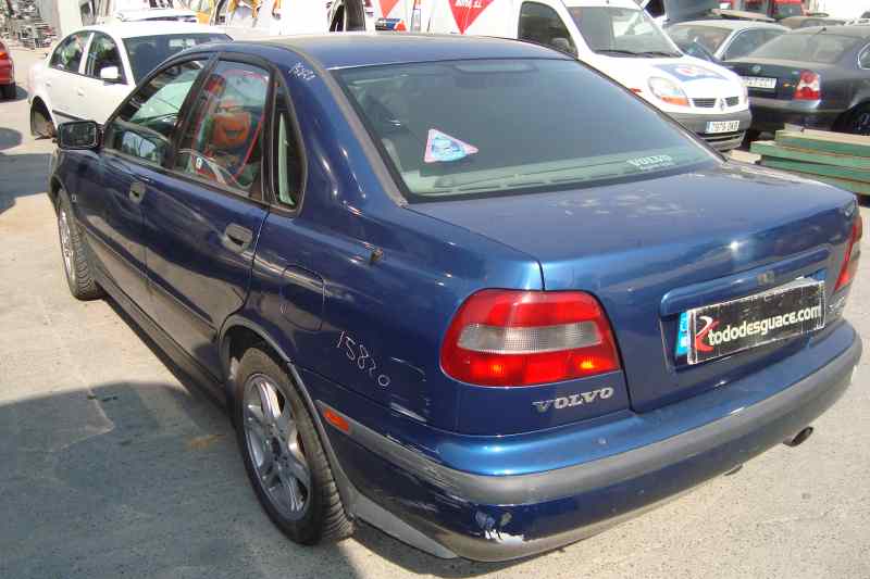 VOLVO S40 BERLINA *