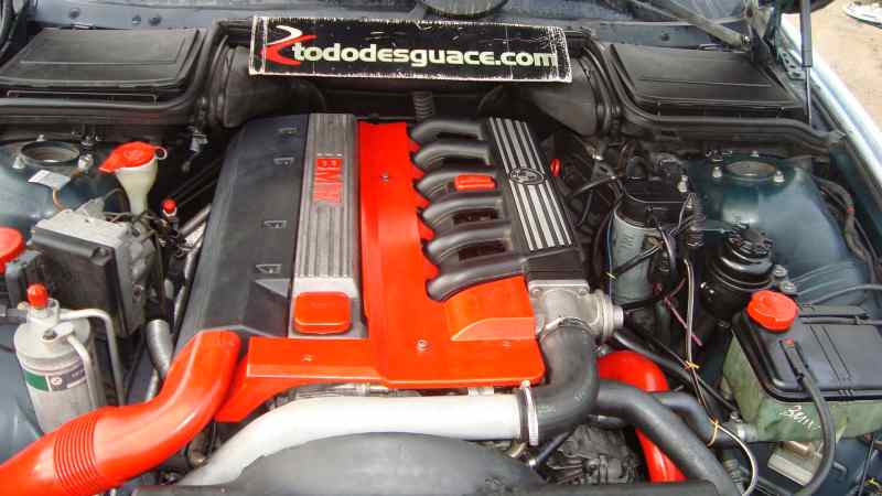 BMW SERIE 5 BERLINA (E39) 525tds Motor 2,5 Ltr. - 105 kW Turbodiesel CAT