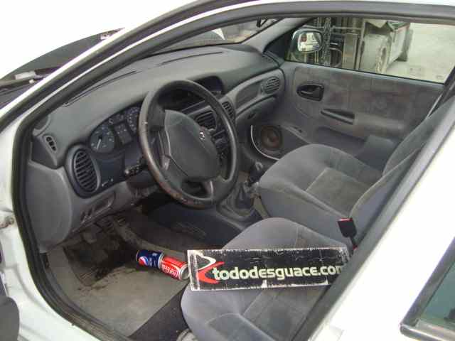 RENAULT MEGANE I CLASSIC (LA0) 1.9 dTi Alize Motor 1,9 Ltr. - 72 kW dTi Diesel CAT