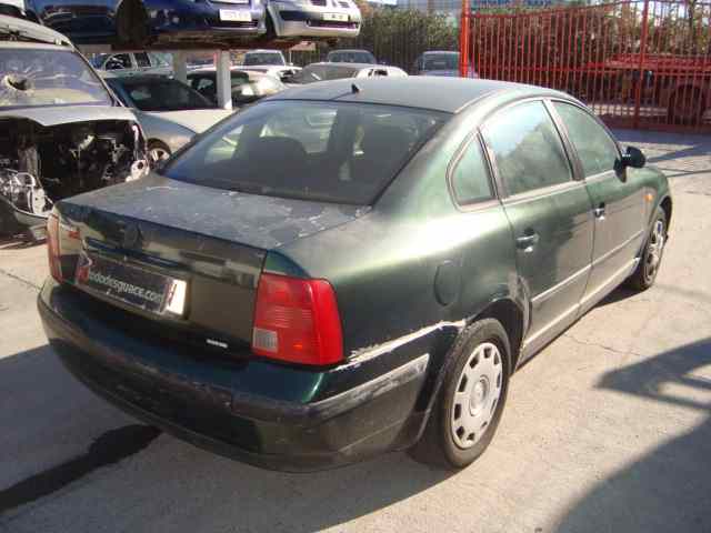 VOLKSWAGEN PASSAT BERLINA (3B2) Básico Motor 1,8 Ltr. - 92 kW