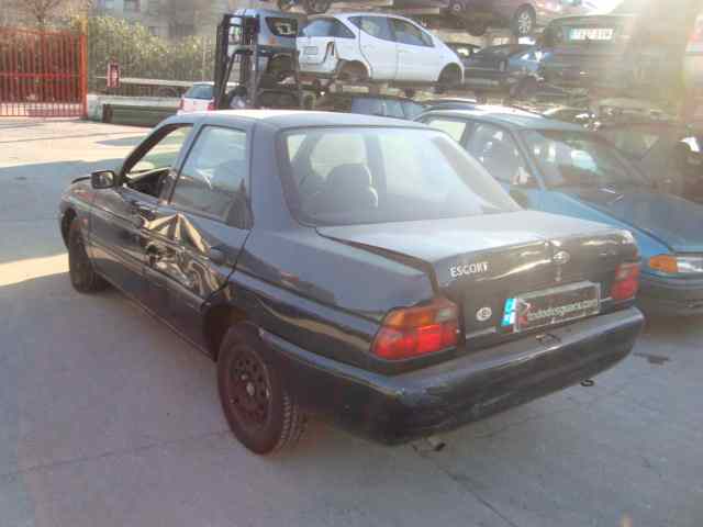 FORD ESCORT BERL./TURNIER Atlanta Berlina Motor 1,8 Ltr. - 66 kW Turbodiesel CAT