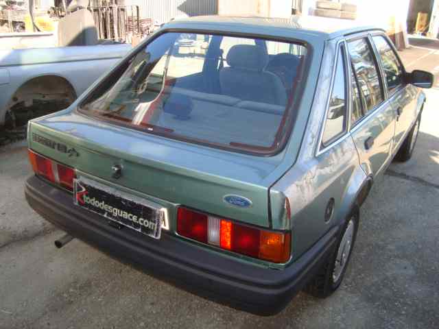 DELCO FORD ESCORT BERLINA Bravo