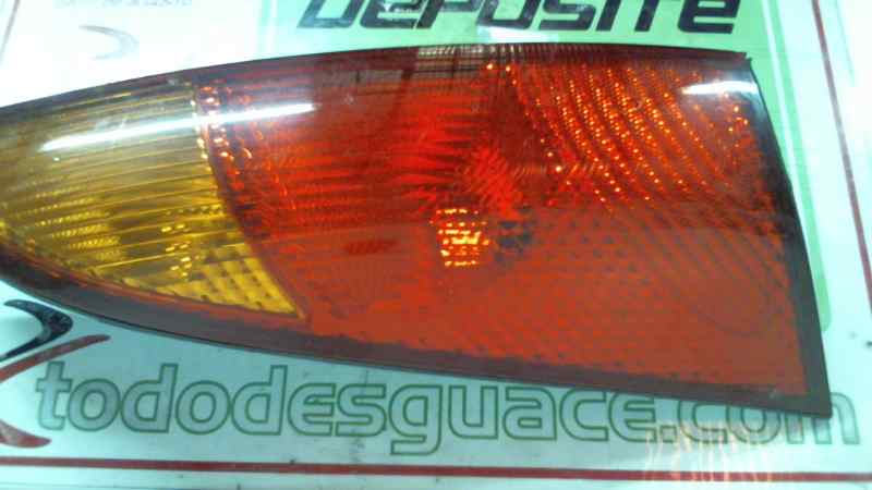 PILOTO TRASERO IZQUIERDO FORD FOCUS BERLINA (CAK) Ambiente
