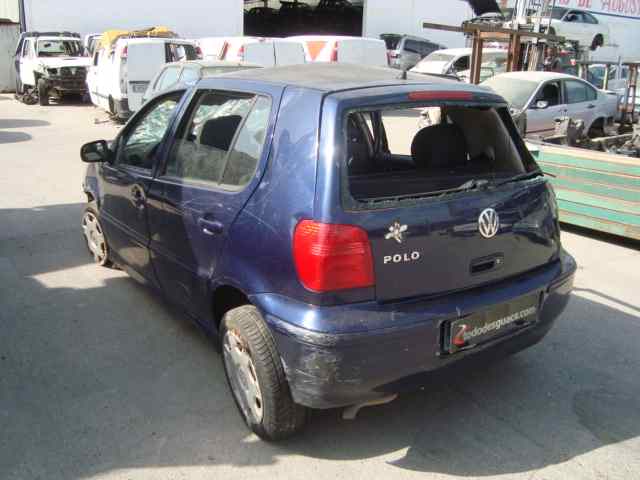 VOLKSWAGEN POLO BERLINA (6N2) Conceptline Motor 1,4 Ltr. - 44 kW
