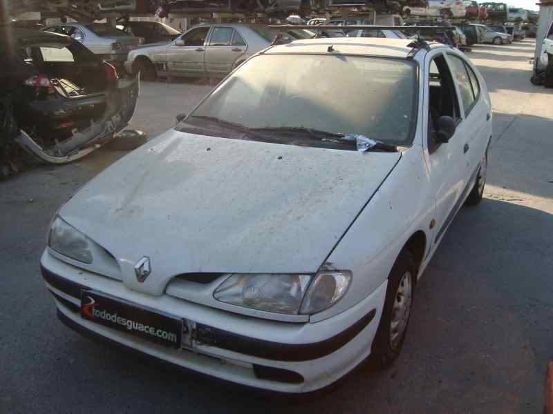RENAULT MEGANE I BERLINA HATCHBACK (BA0) *