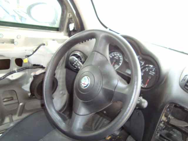 ALFA ROMEO 147 (190) 1.9 JTD 100 Limited Edition Motor 1,9 Ltr. - 74 kW JTD CAT